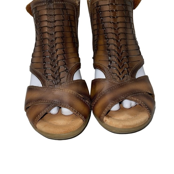 Earth Women's Shoes Size 7B Brown Leather Cone Heel Retro Open Toe Slingback - Picture 2 of 14